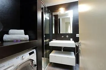 Colosseum - Termini Area *