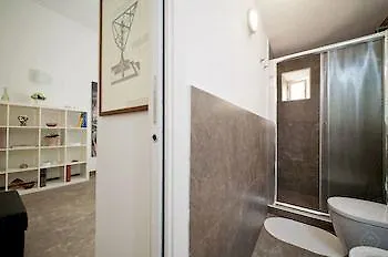 Colosseum - Termini Area *